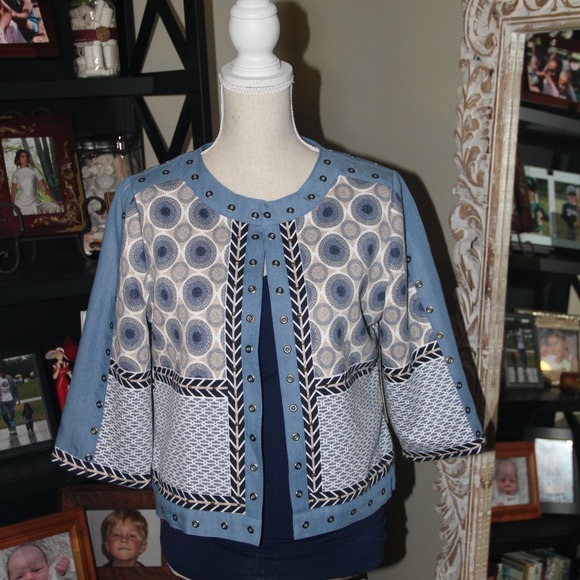 Multiples Jacket. - Picture 1 of 6